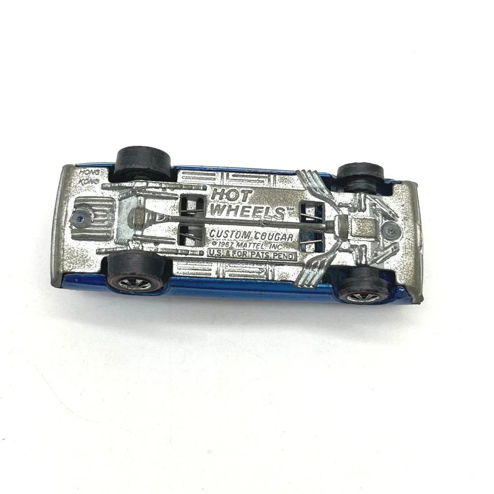 Hot Wheels 1967 Custom Cougar Blue Spectraflame Redline Hong Kong